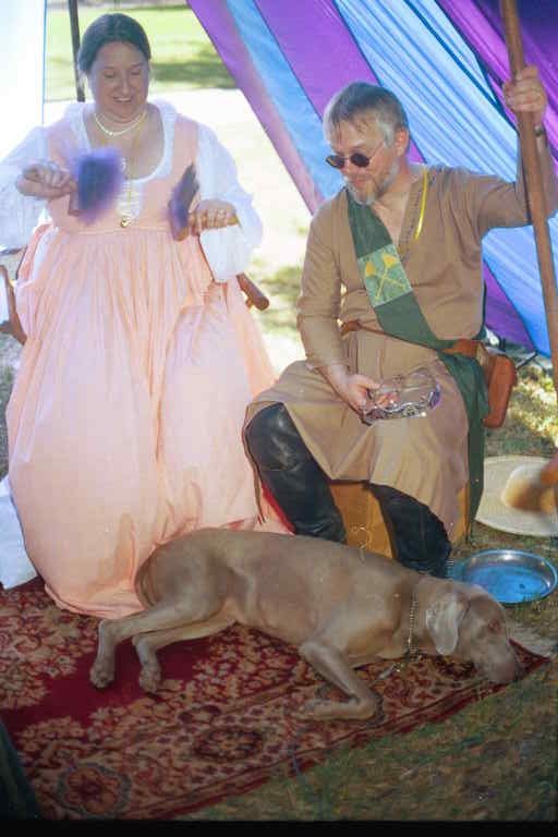 images/1999_17_0010.jpg, Astra, Bruce, and Belle