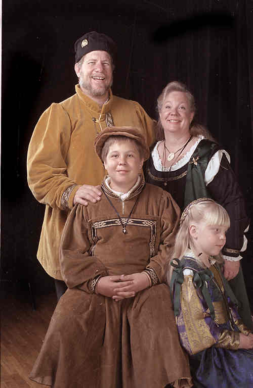 images/2001_13_.11.jpg, Morgan Arthur ap Llewellyn, Gwendolyn of Amberwood, Robert and Meghan