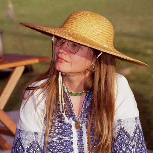 images/1999_05_07.jpg, Maritsa Milovich