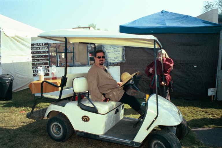 images/1999_46_10.jpg, "To Protect and to Snooze"