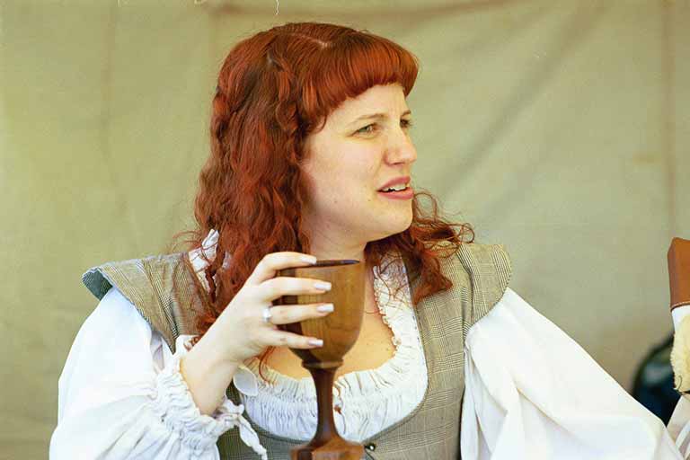 images/2000_16_18a.jpg, 28.1K