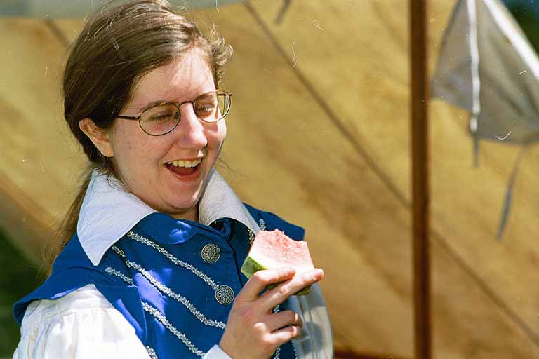 images/2000_17_07a.jpg, 32K